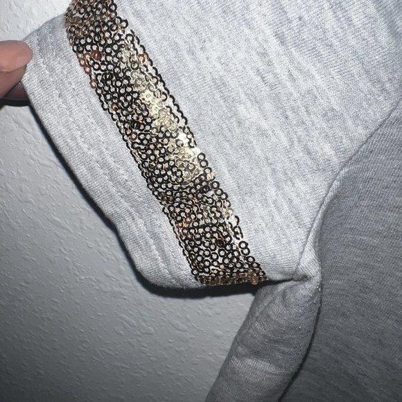 Girls' DKNY gray t-shirt dress with gold lettering and trim size small (7) - Picture 2 of 6